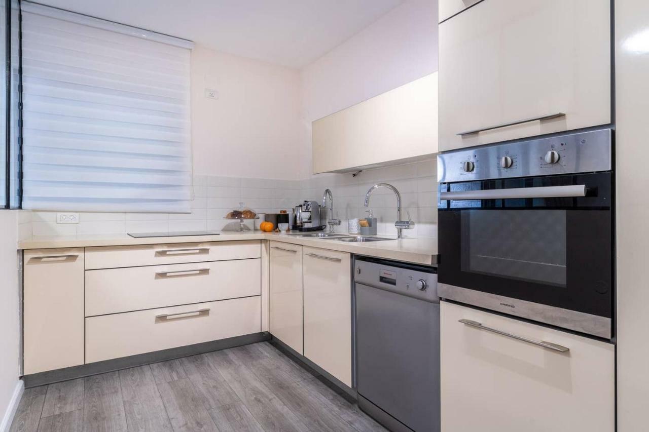 King David Residence Luxury 4 Bd/Pool/Gym/Parking エルサレム エクステリア 写真